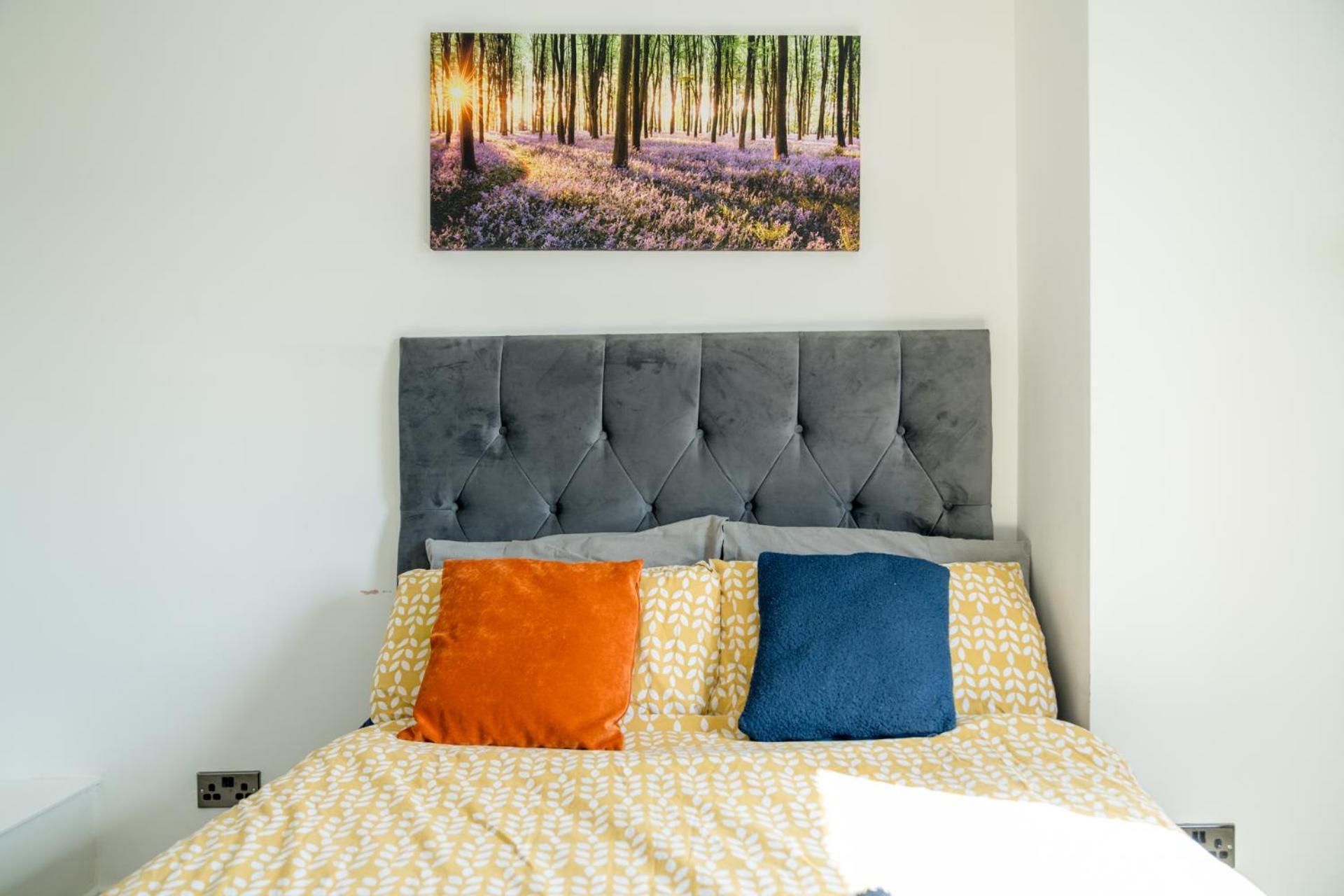 Private Room In London Enfield With Parking Bagian luar foto